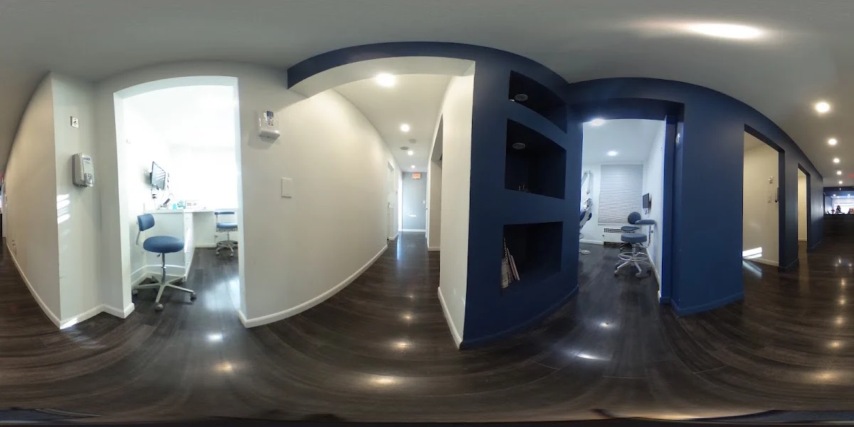 Bloomfield Dental Designs Cosmetic Dentist & Implants - 3