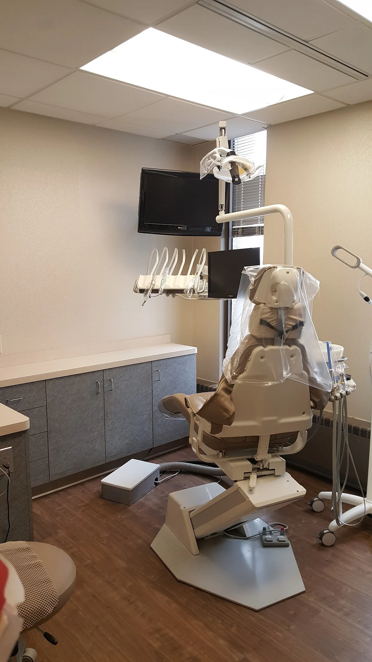 Cleveland Smiles Cosmetic & Family Dentistry - 2