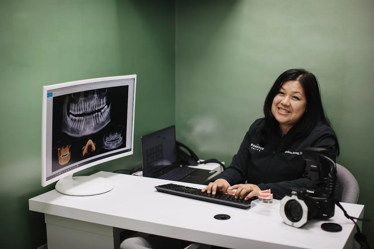 ESSENCE SMILES Sulochana Gurung DDS