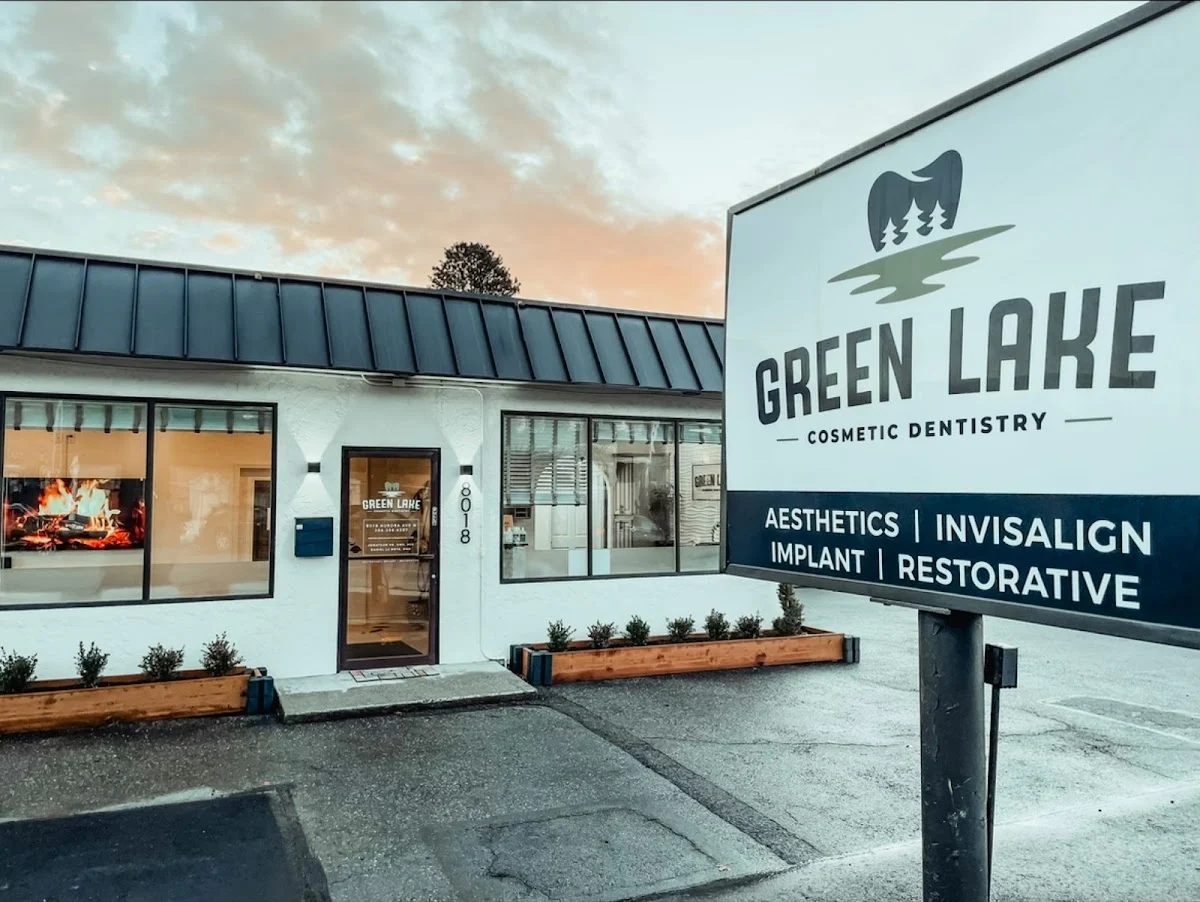 Green Lake Cosmetic Dentistry - 2