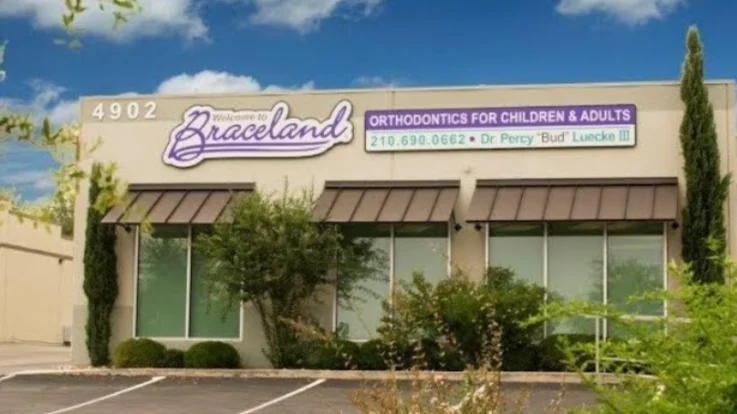 Hulme Orthodontics (Braceland)