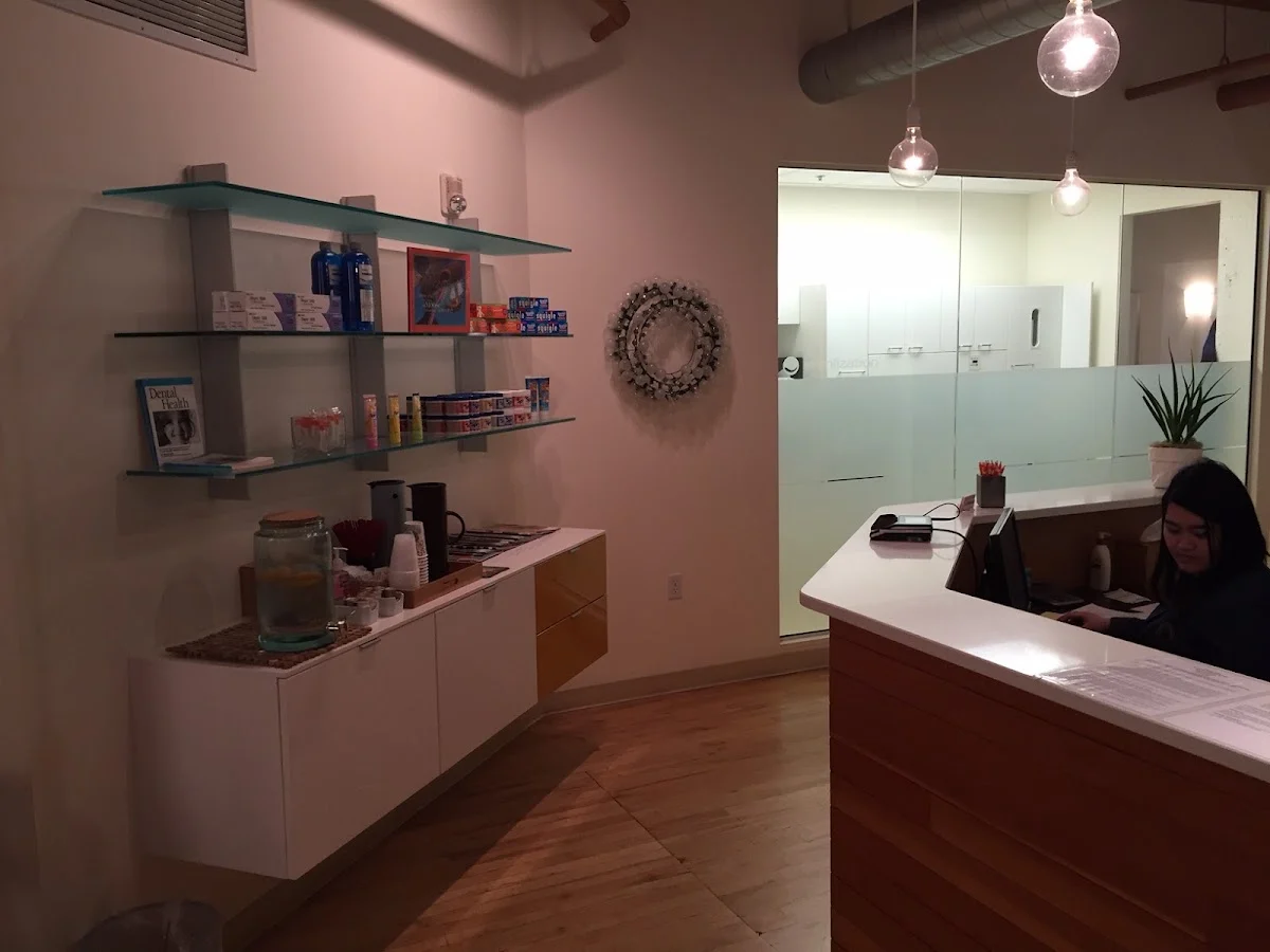 Macadam Dental - 2