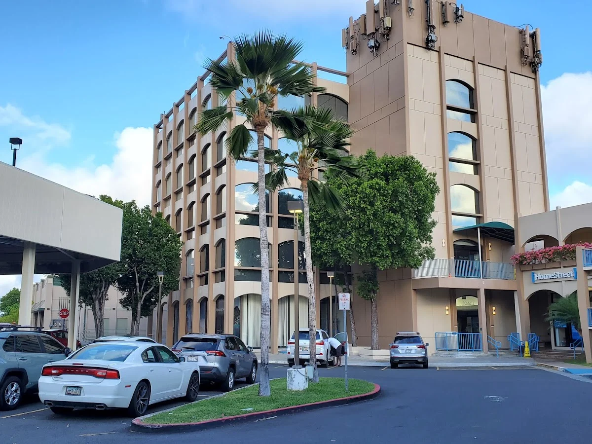 Pure Smiles Hawaii - Lisa Whang Shirai, DDS (Dentist in Honolulu) - 2