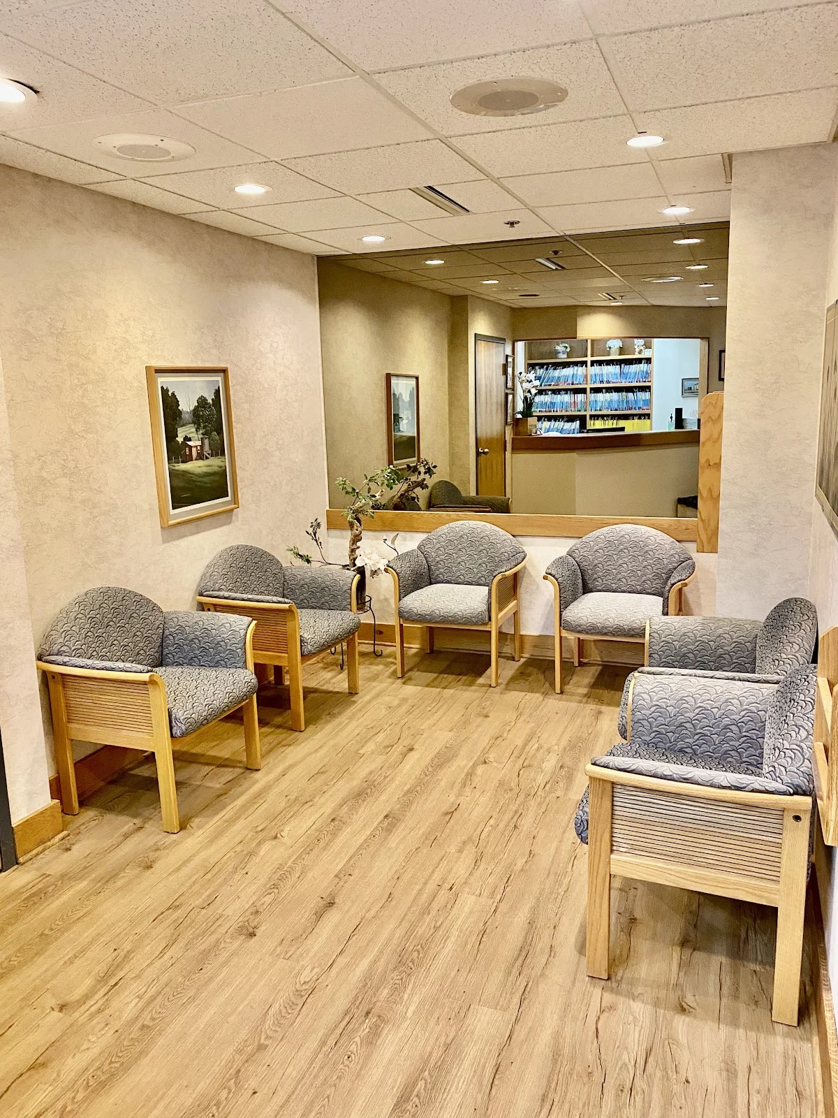 Queen's Crown Dental