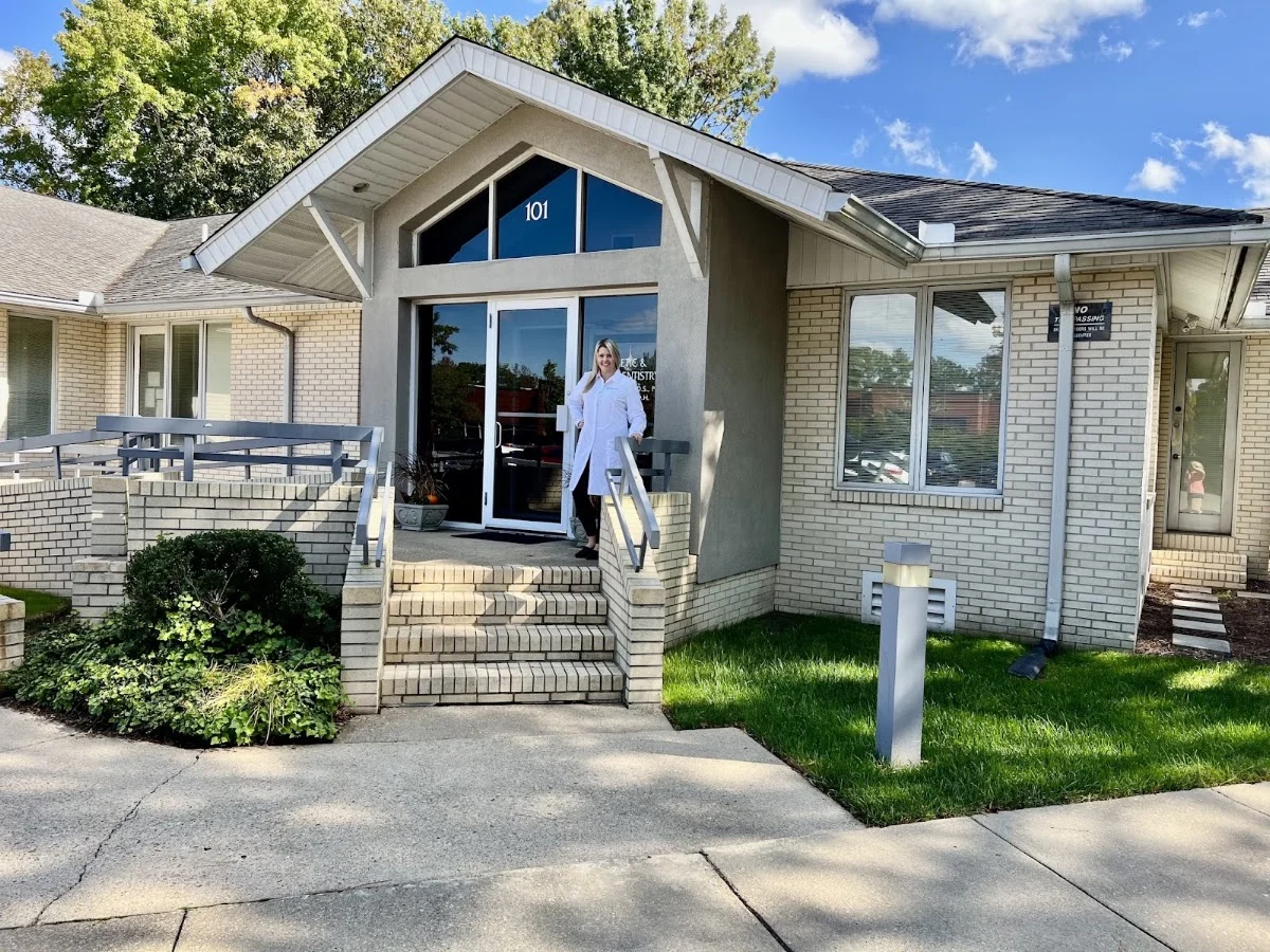 Shoreline Cosmetic and Family Dentistry