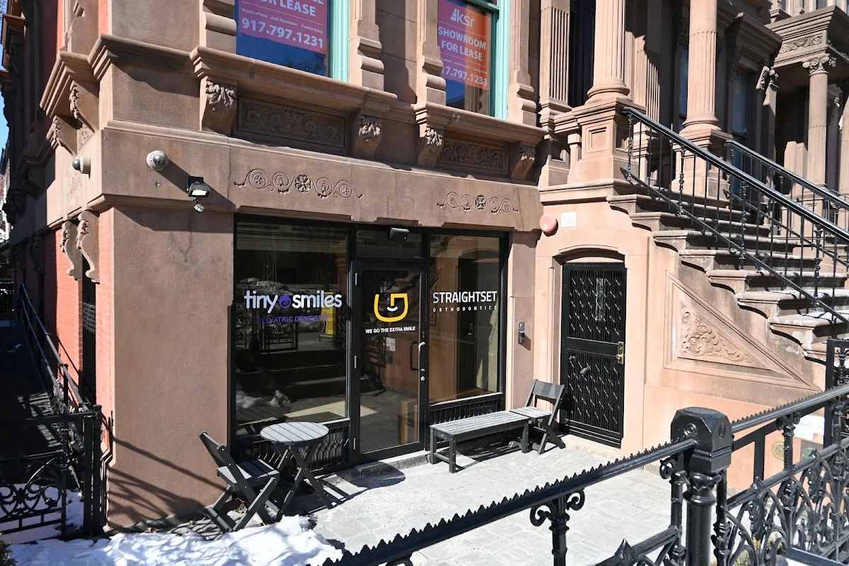 Straight Set Orthodontics | Harlem - 2